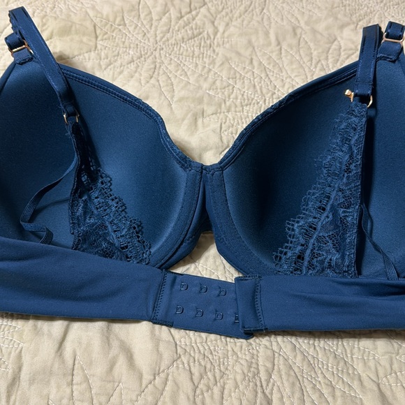 Soma Bra - Picture 3 of 8